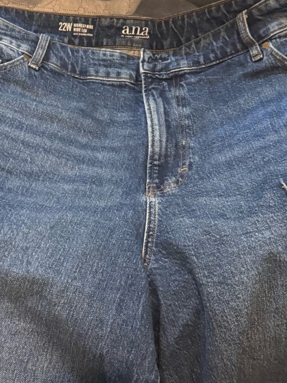 a.n.a Women’s plus - wide leg with center front seam and cuffed legs